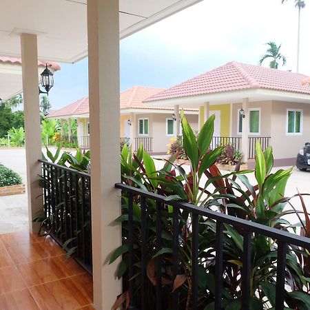 Deva Garden Resort Pracsinburi Kültér fotó