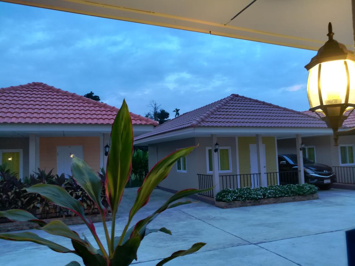 Deva Garden Resort Pracsinburi Kültér fotó