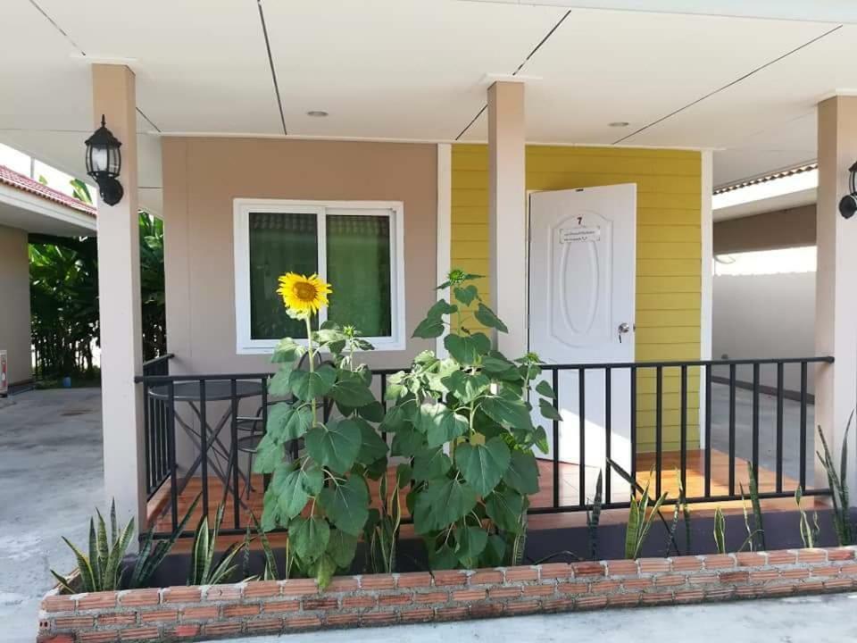 Deva Garden Resort Pracsinburi Kültér fotó